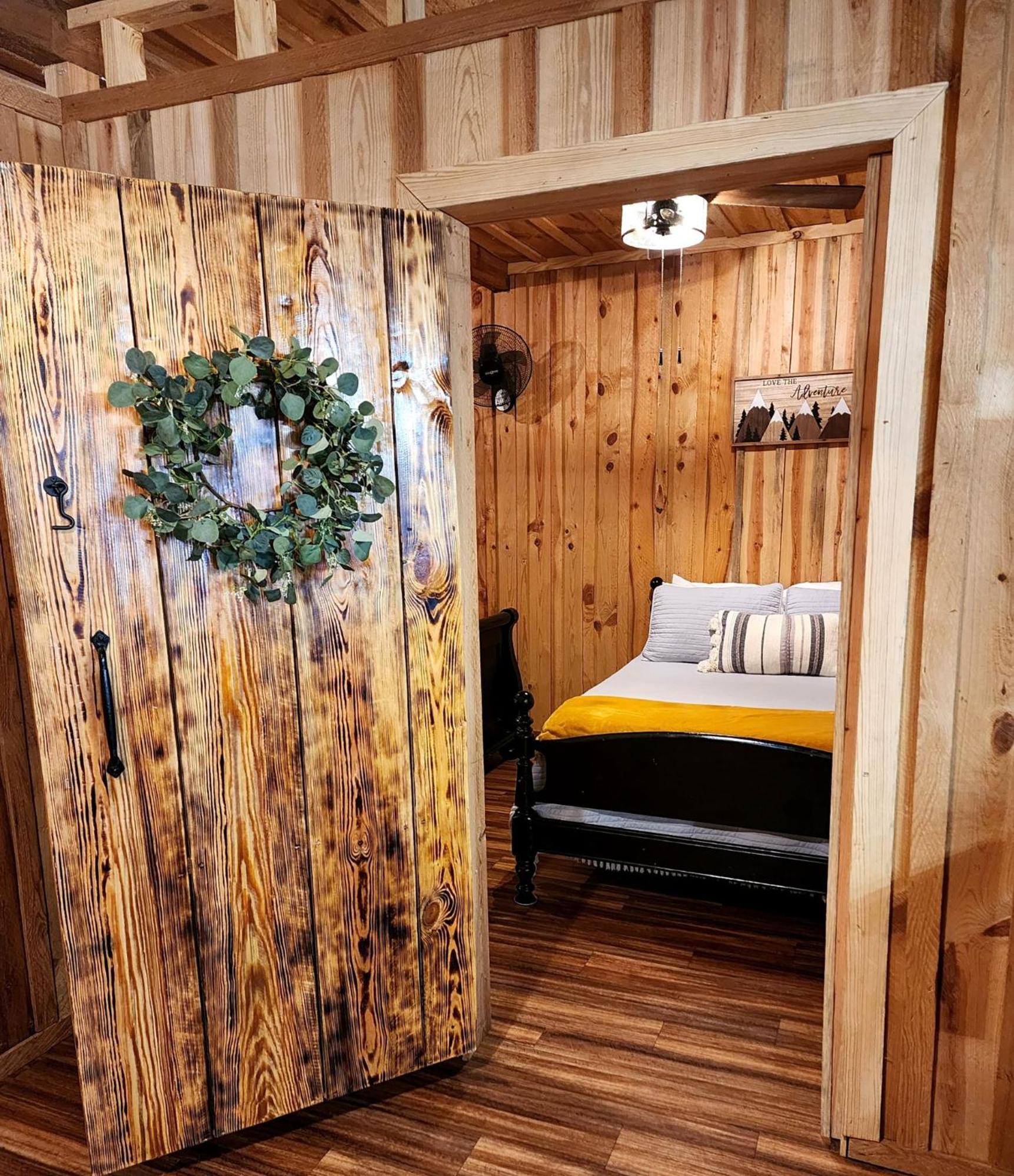Unique Country Cabin Meets Farmhouse Modern!!! Mena Esterno foto