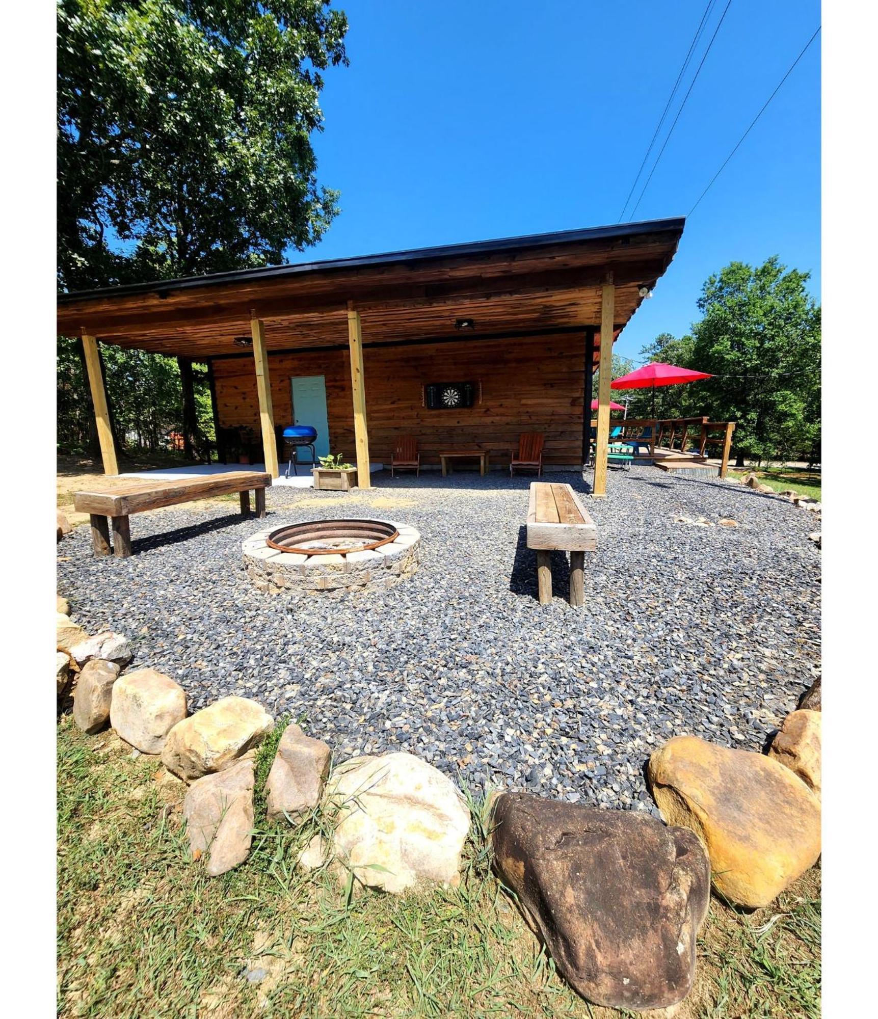 Unique Country Cabin Meets Farmhouse Modern!!! Mena Esterno foto