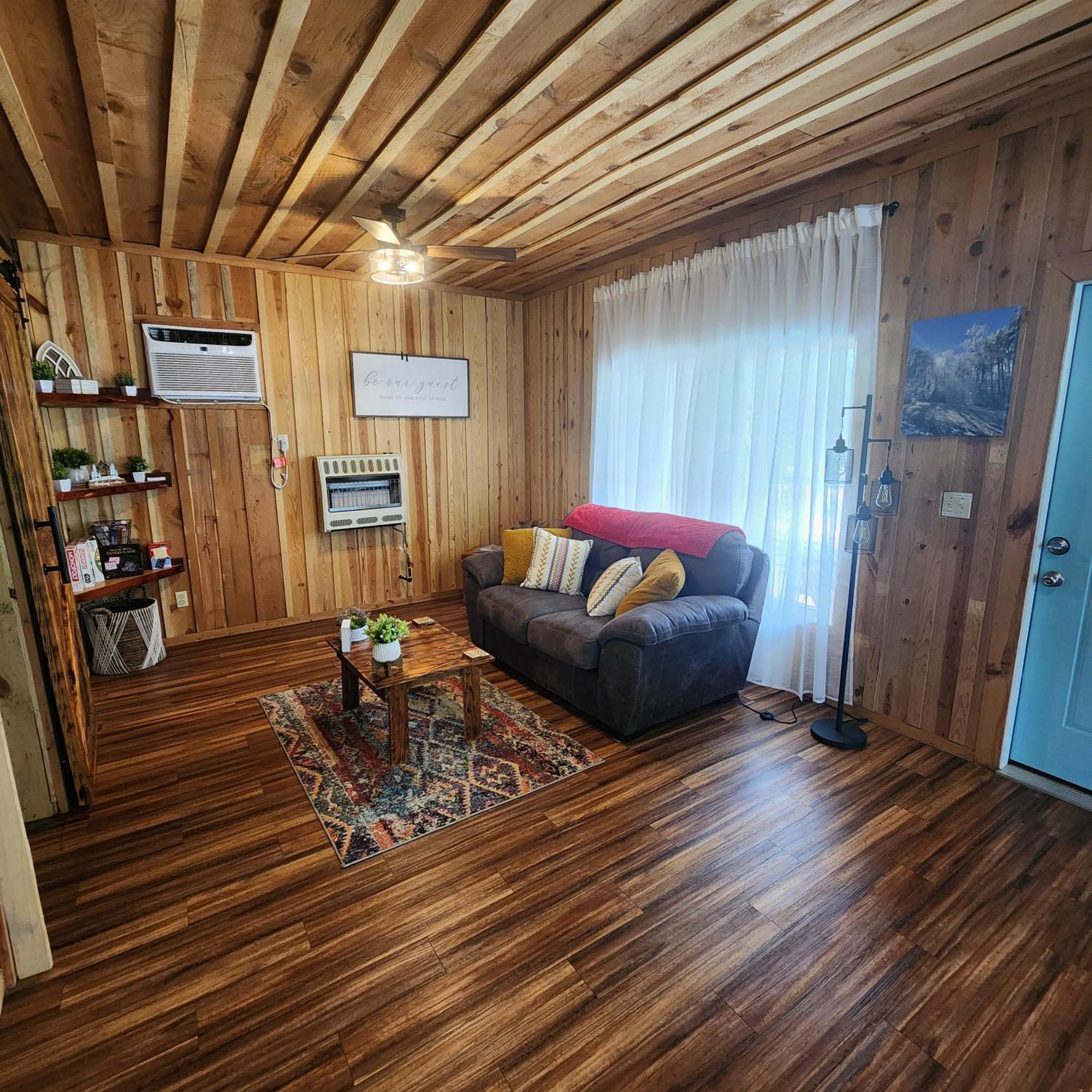 Unique Country Cabin Meets Farmhouse Modern!!! Mena Esterno foto