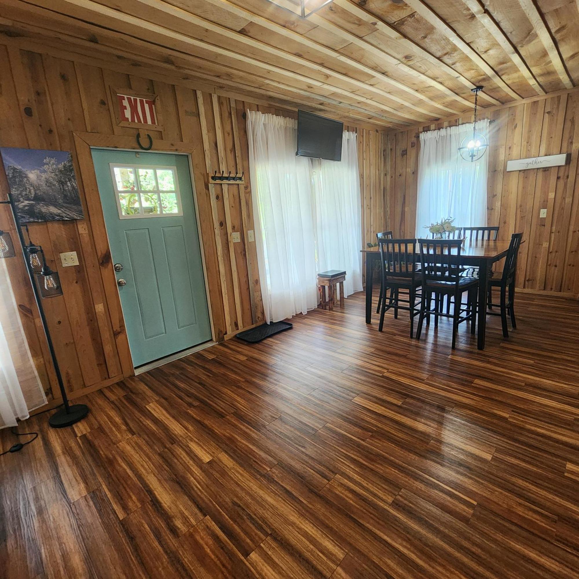 Unique Country Cabin Meets Farmhouse Modern!!! Mena Esterno foto
