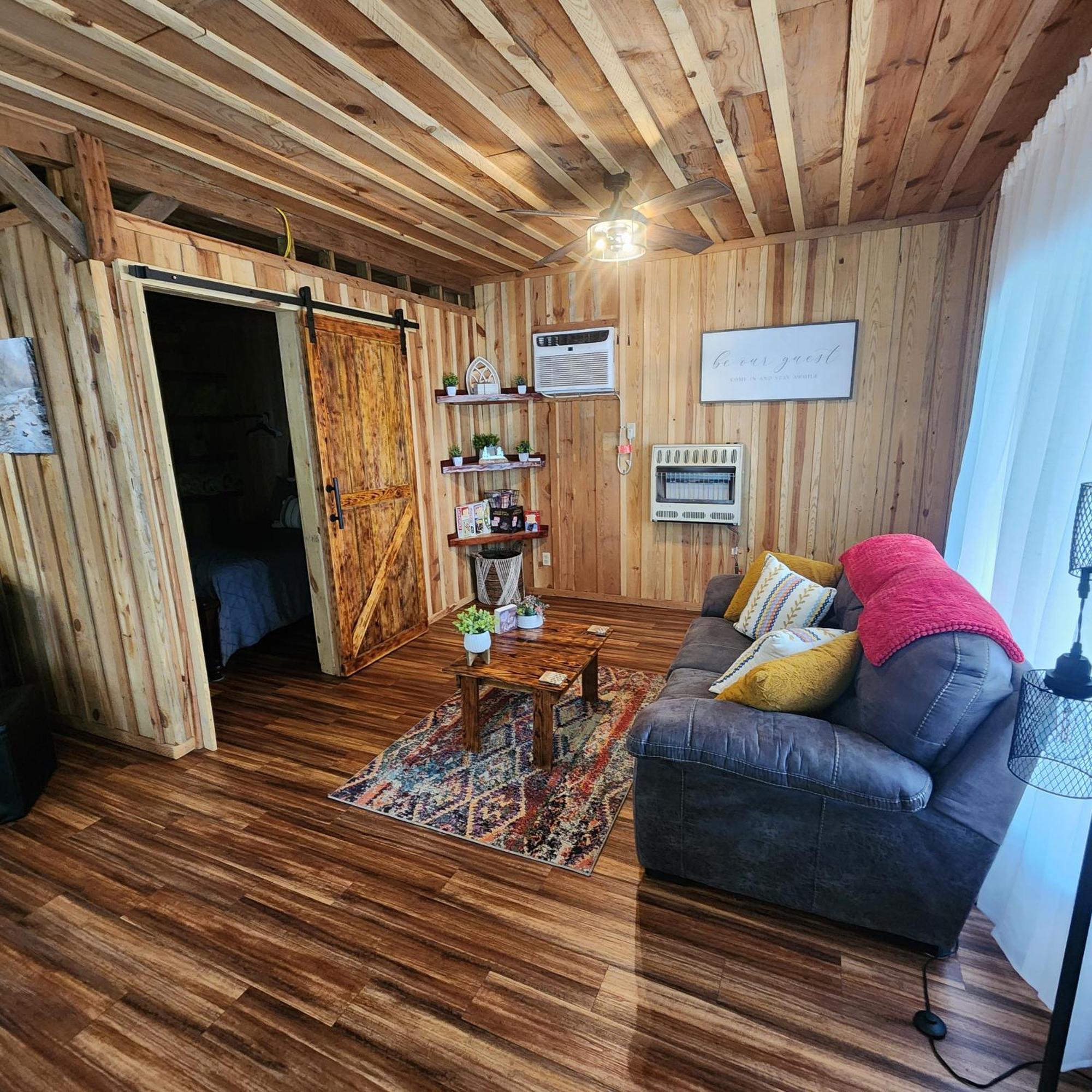 Unique Country Cabin Meets Farmhouse Modern!!! Mena Esterno foto