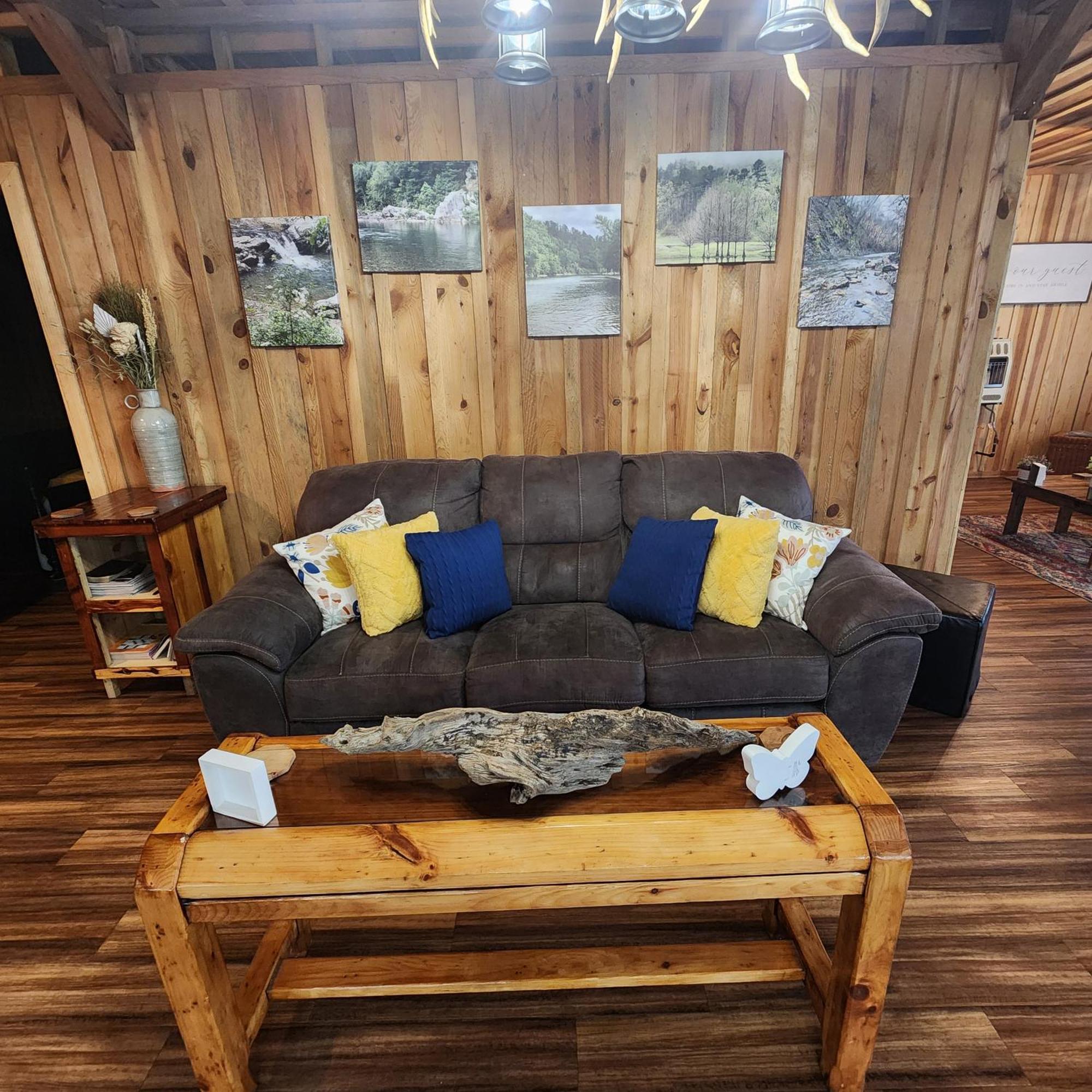 Unique Country Cabin Meets Farmhouse Modern!!! Mena Esterno foto