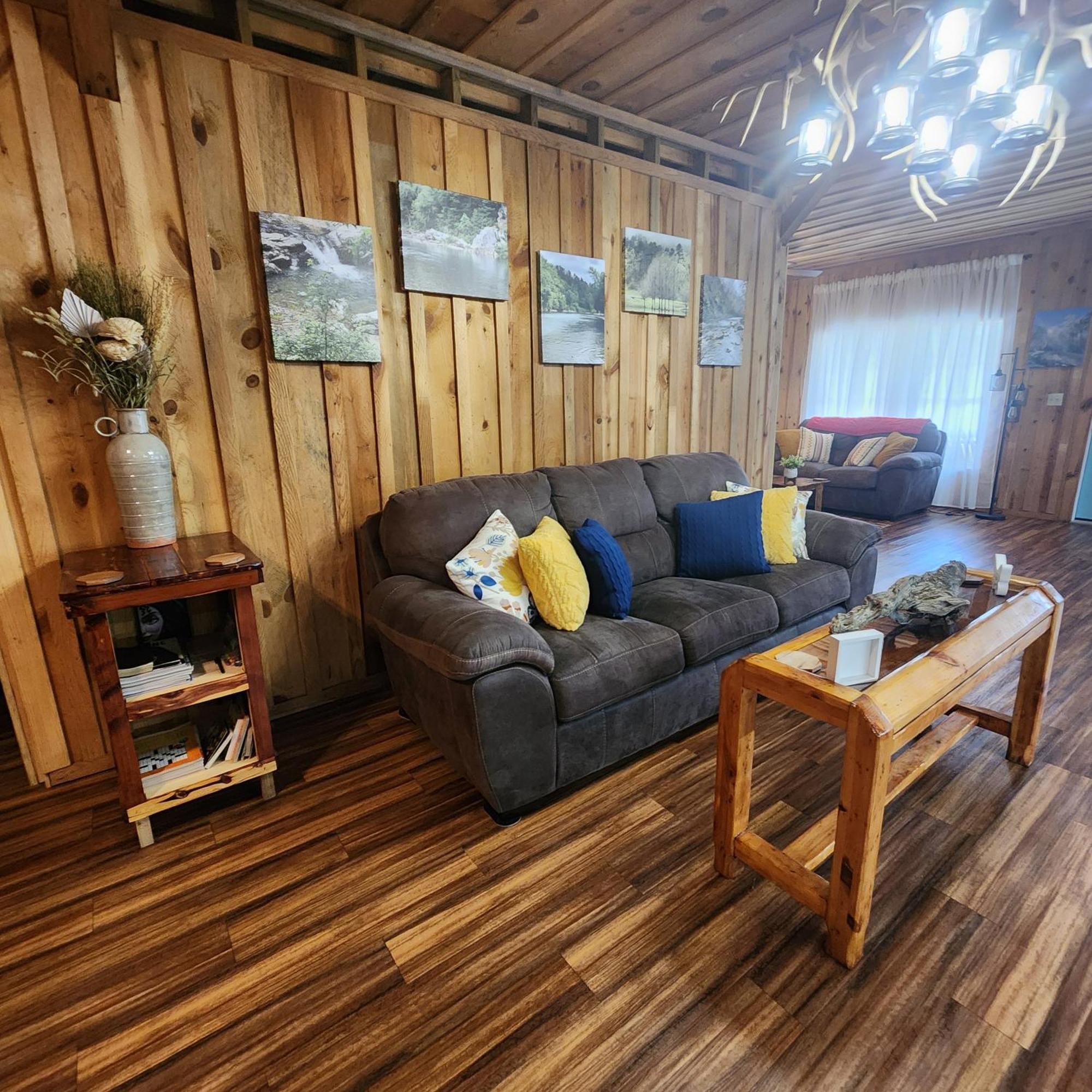 Unique Country Cabin Meets Farmhouse Modern!!! Mena Esterno foto